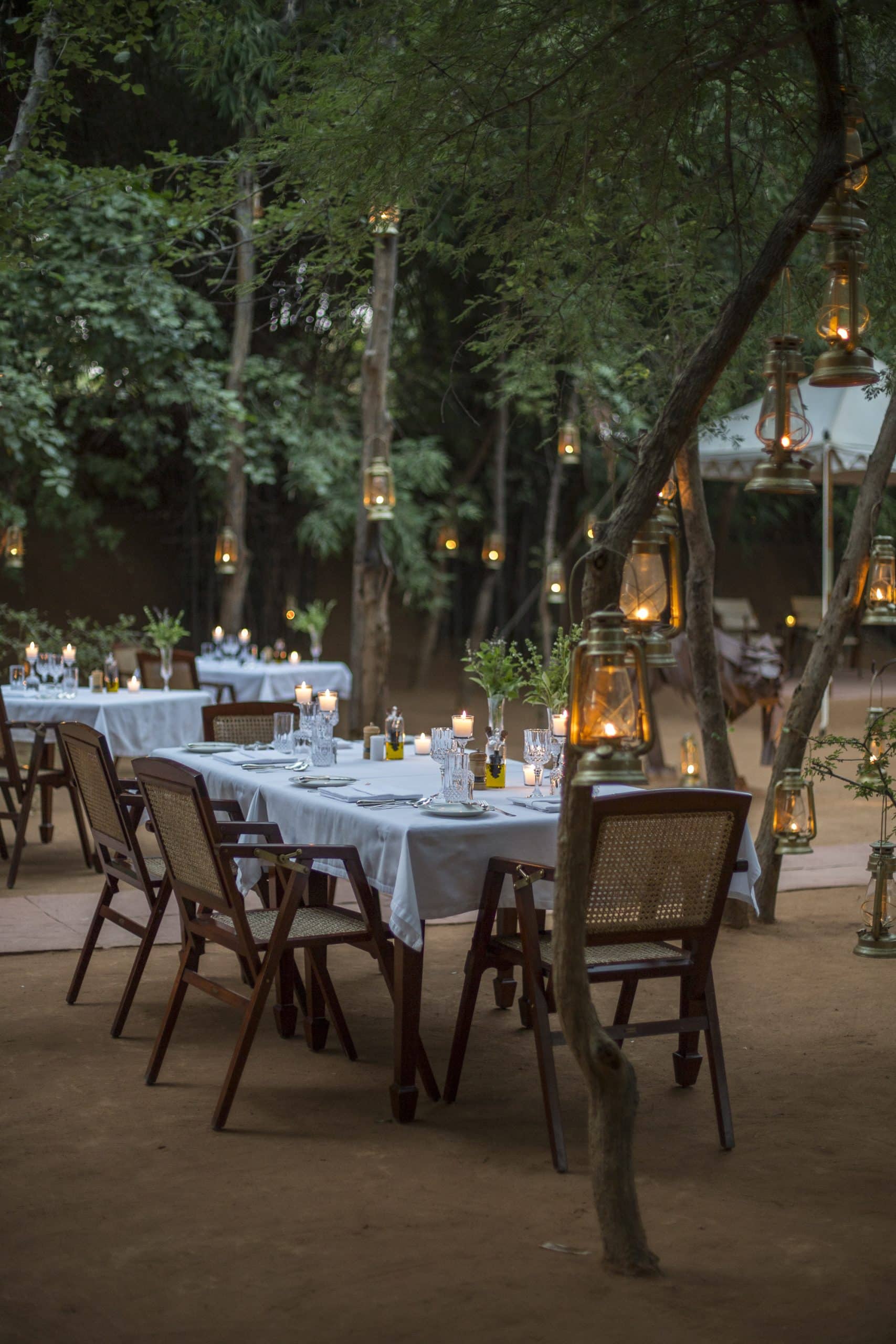 Restaurant extérieur Sujan Sher Bagh Inde du Nord