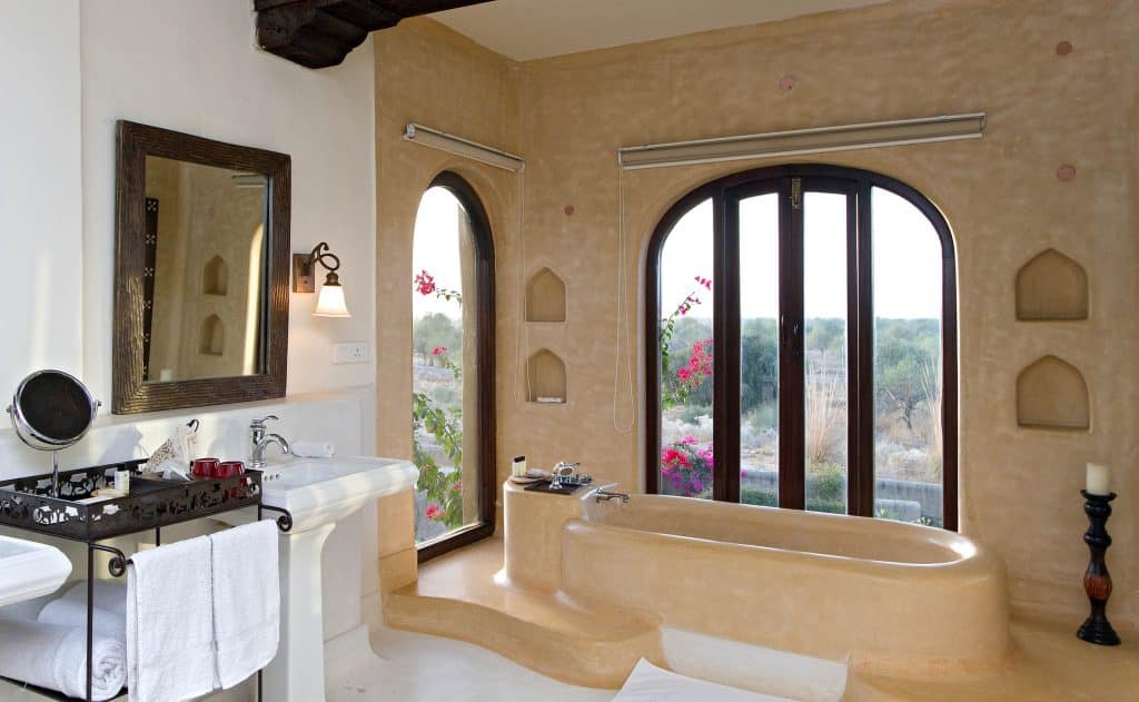 Salle de bain suite Aalishan Mihir Garh Inde du Nord