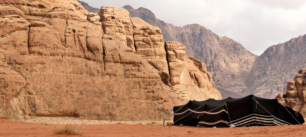 Beduin,Tourist,Tents,In,Wadi,Rum,Desert,,Jordan.,Wadi,Rum