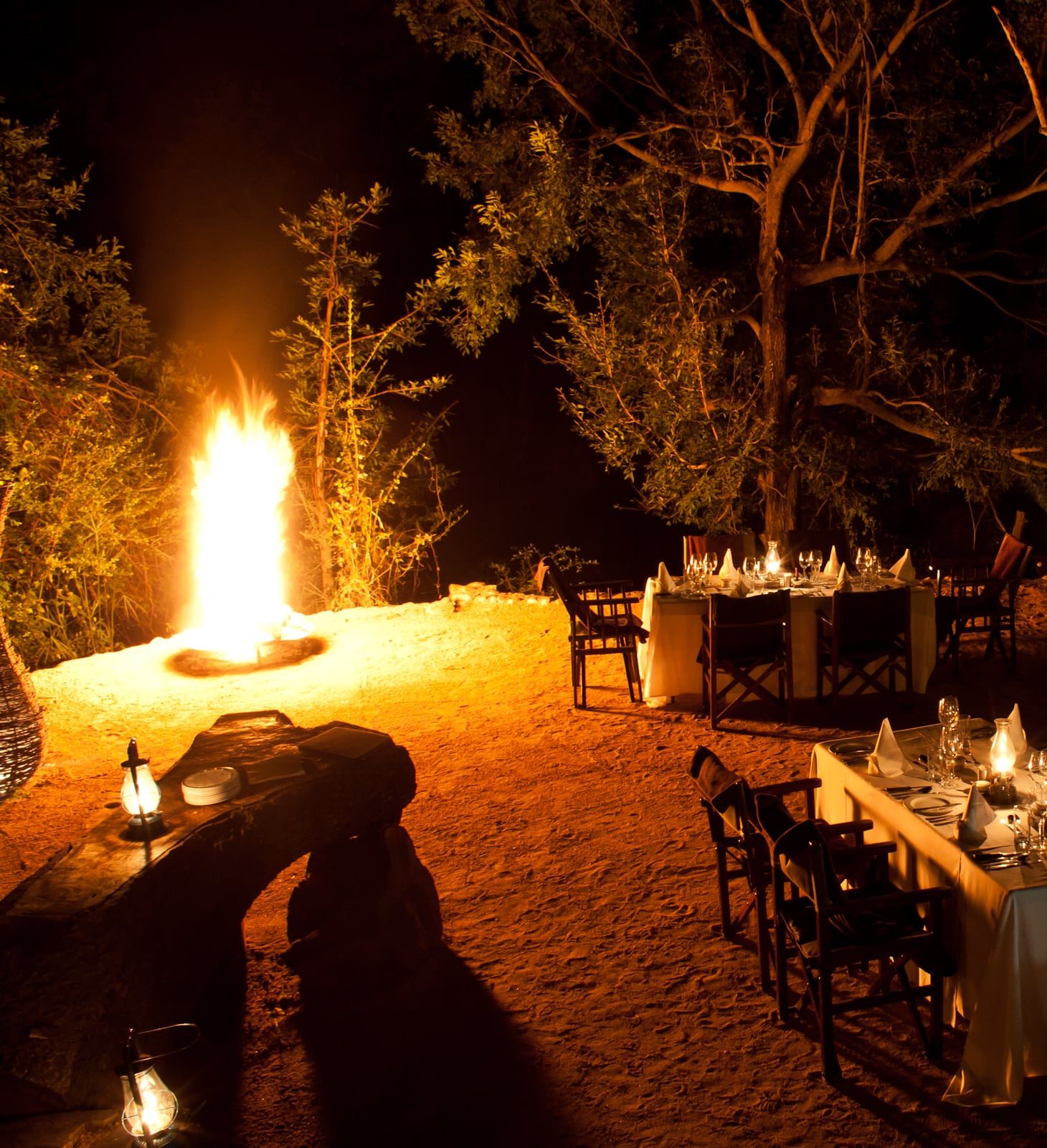 Sabi Sabi Little Bush Camp Afrique du Sud diner au coin du feu de camp