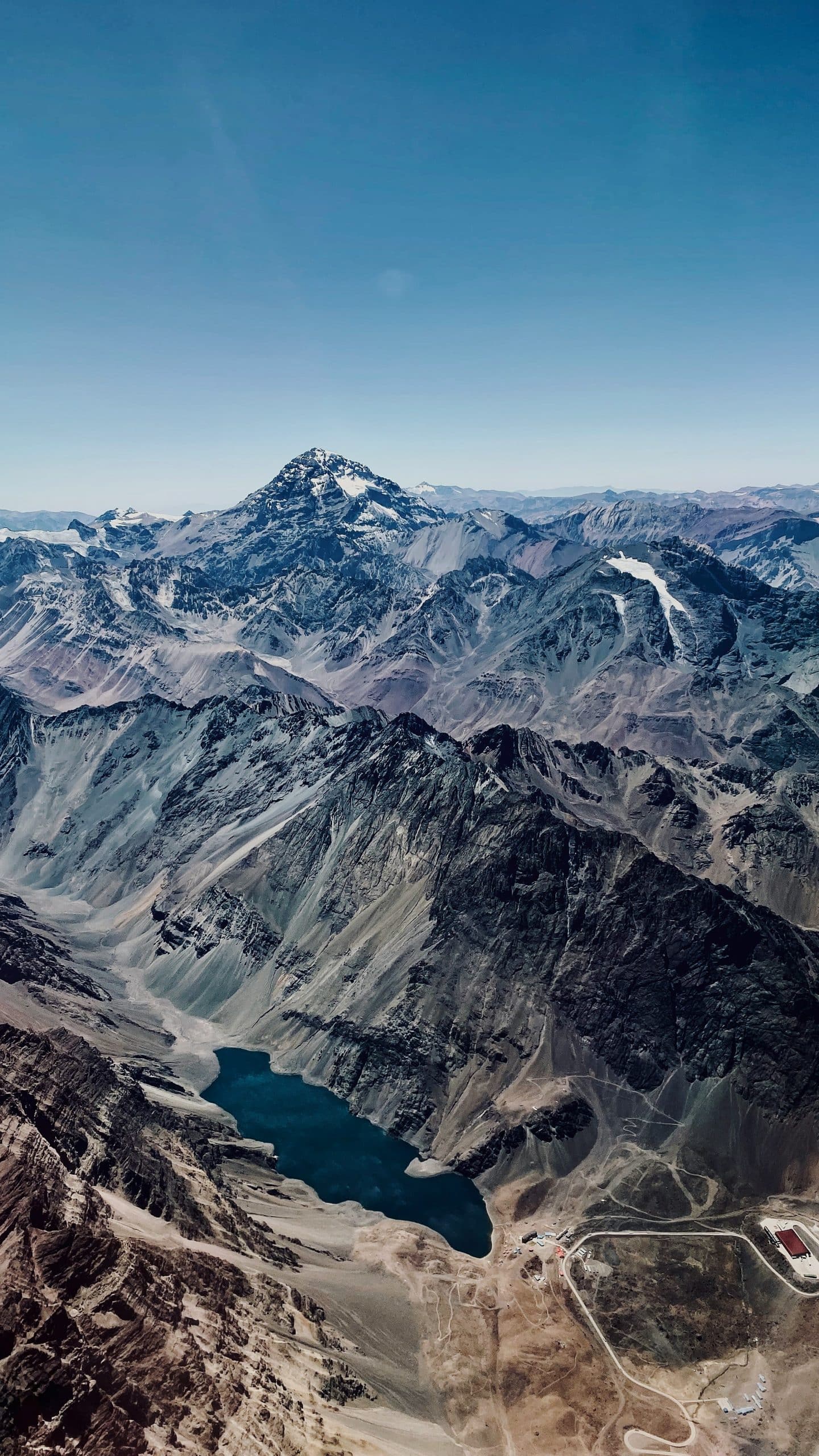 voyage au coeur de la cordillère des andes vue aérienne des montagnes