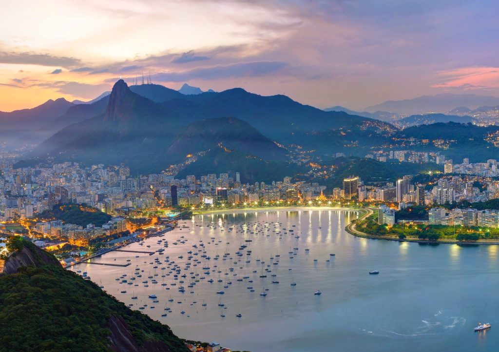 Survol en hélicoptère de la baie de Rio baie de copacabana