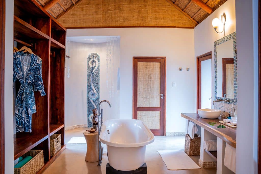 Azura Benguerra Island Mozambique salle de bain