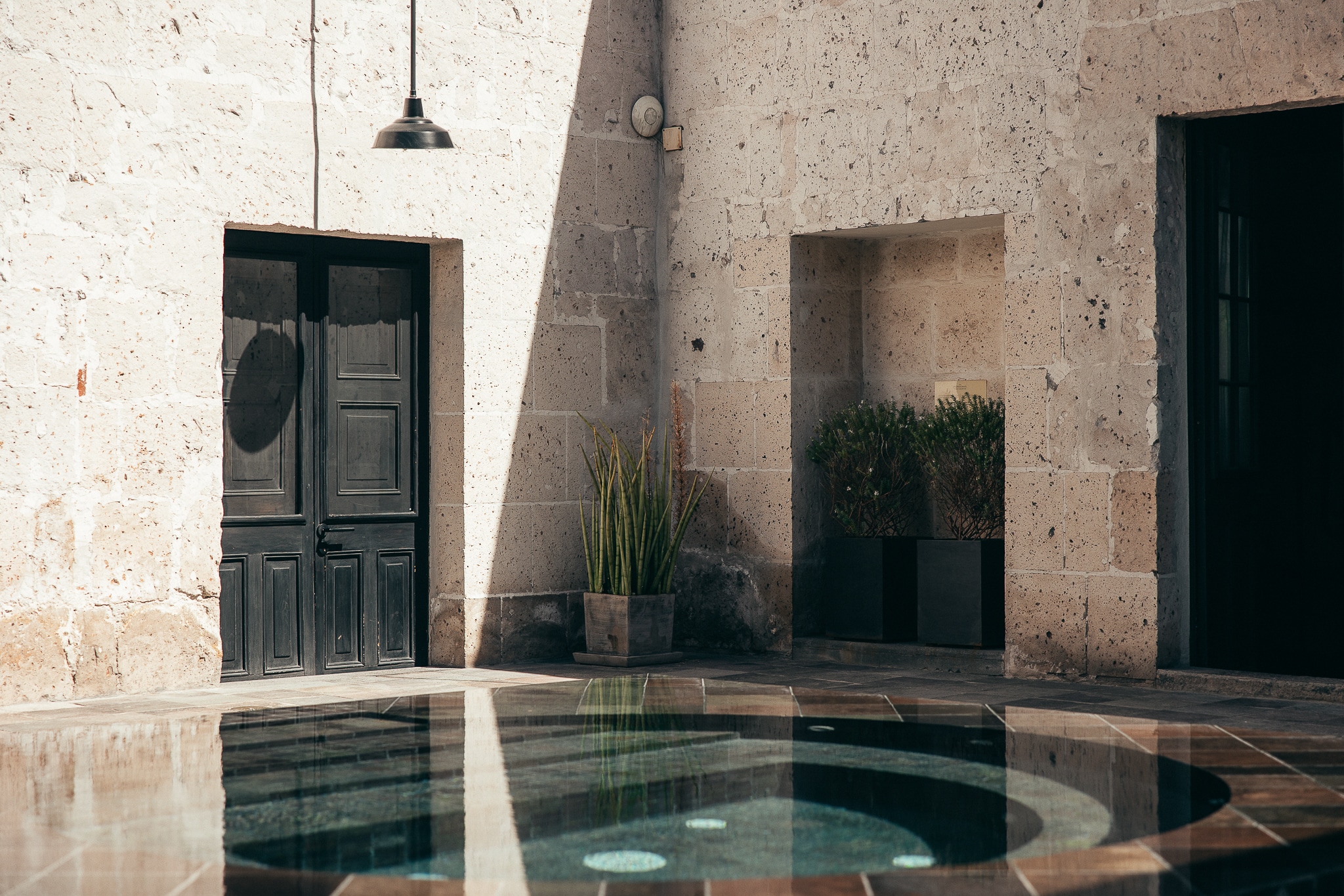 CIRQA Pérou piscine intérieure