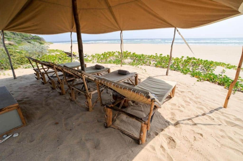 Mozambique Anvil Bay transats