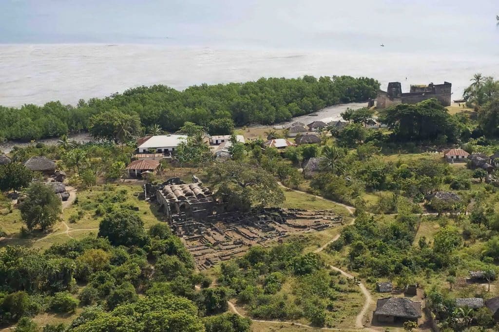 Tanzanie Exploration de Kilwa Kisiwani La Grande Mosquée ©Tanzania Tourism