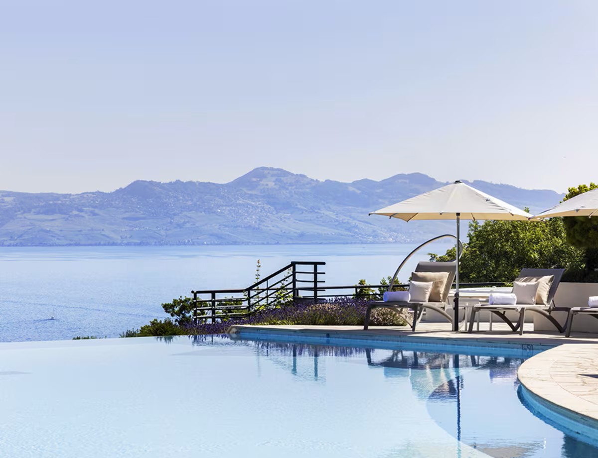 France Hôtel Royal, Evian Resort piscine exterieure C C. BIELSA