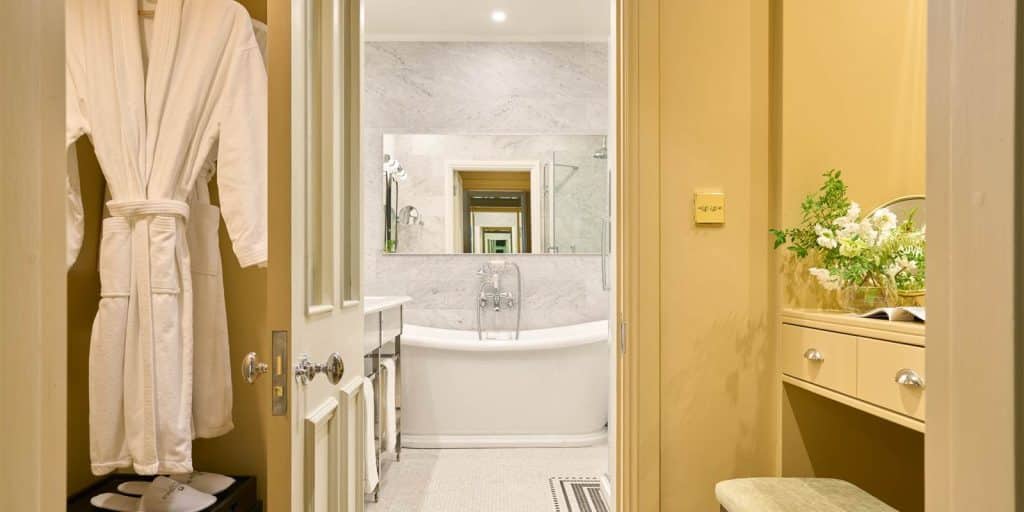 Irlande Ballynahinch dressing et salle de bain