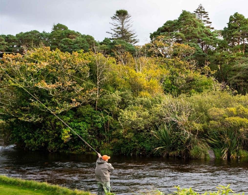 Irlande Ballynahinch pêche dans la rivière
